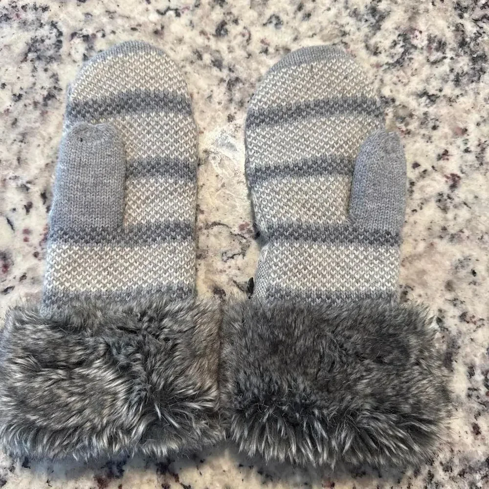 Unbranded Women's Grey Gloves